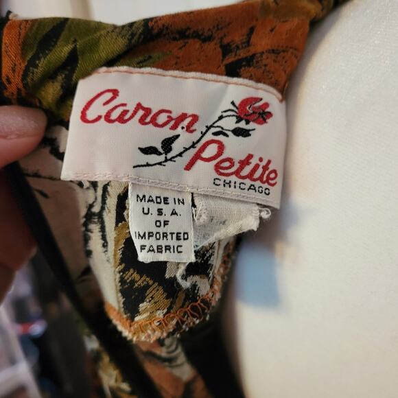 Caron Petite Chicago, 8 | Vintage 70s Floral Cowl Neck Flowy Dress - Picture 6 of 6